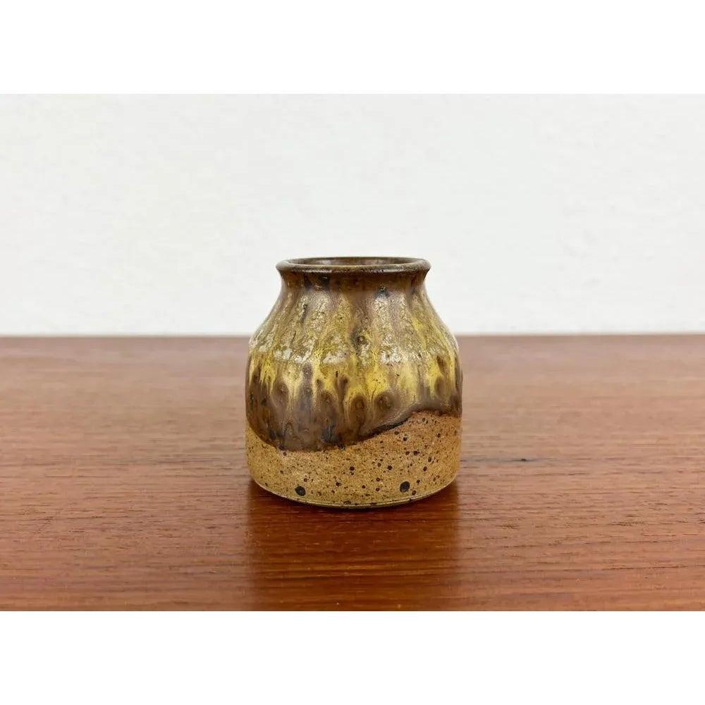 XX secolo Piccolo vaso in Studio Pottery di Walter Stürmer, 1960 in vendita