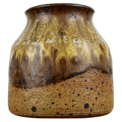 Kleine Vase aus deutscher Studio Pottery aus der Jahrhundertmitte von Walter Stürmer, 1960er Jahre