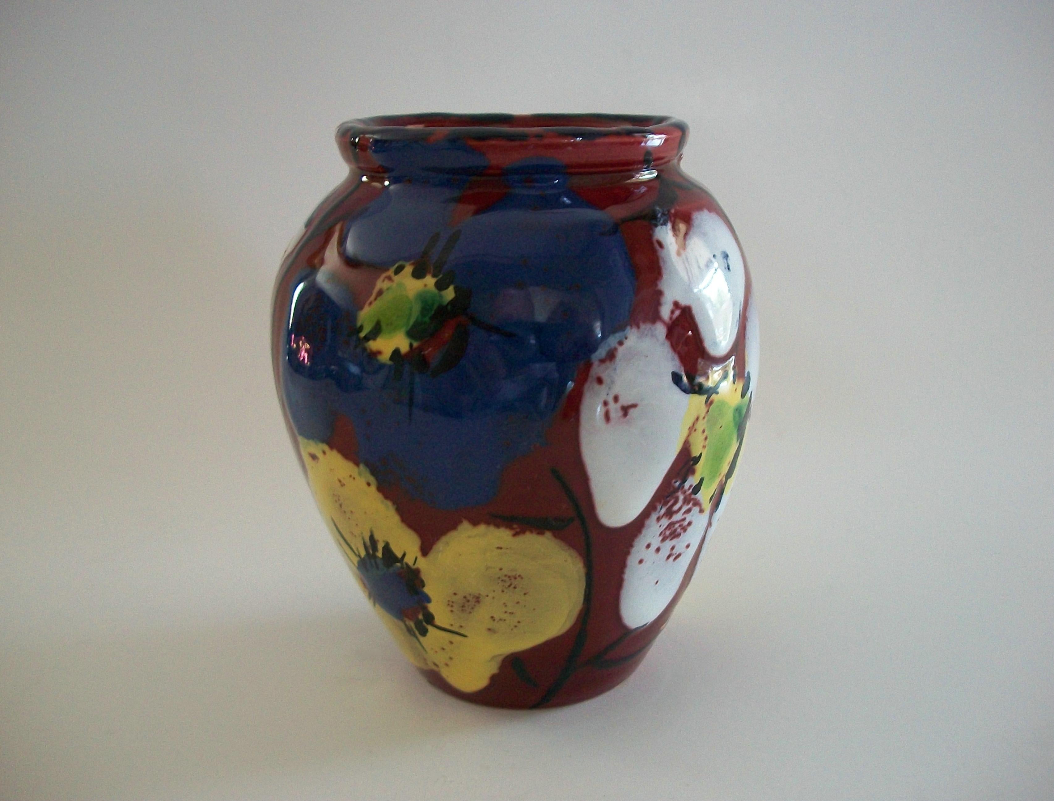 Mid-Century moderno Piccolo vaso in terracotta dipinta e smaltata della metà del secolo scorso - Italia - CIRCA 1950 in vendita