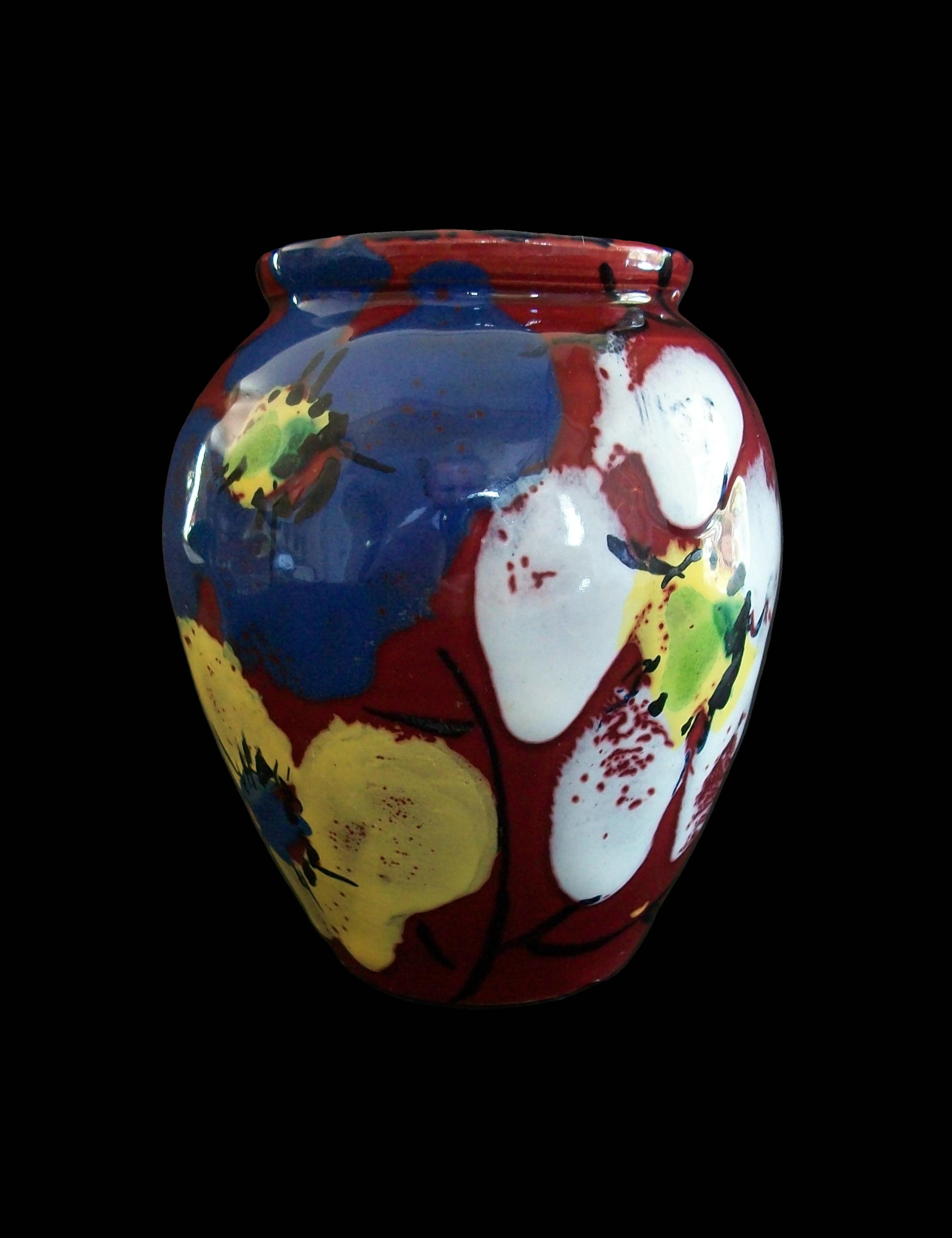 Piccolo vaso in terracotta dipinta e smaltata della metà del secolo scorso - Italia - CIRCA 1950 in vendita 1