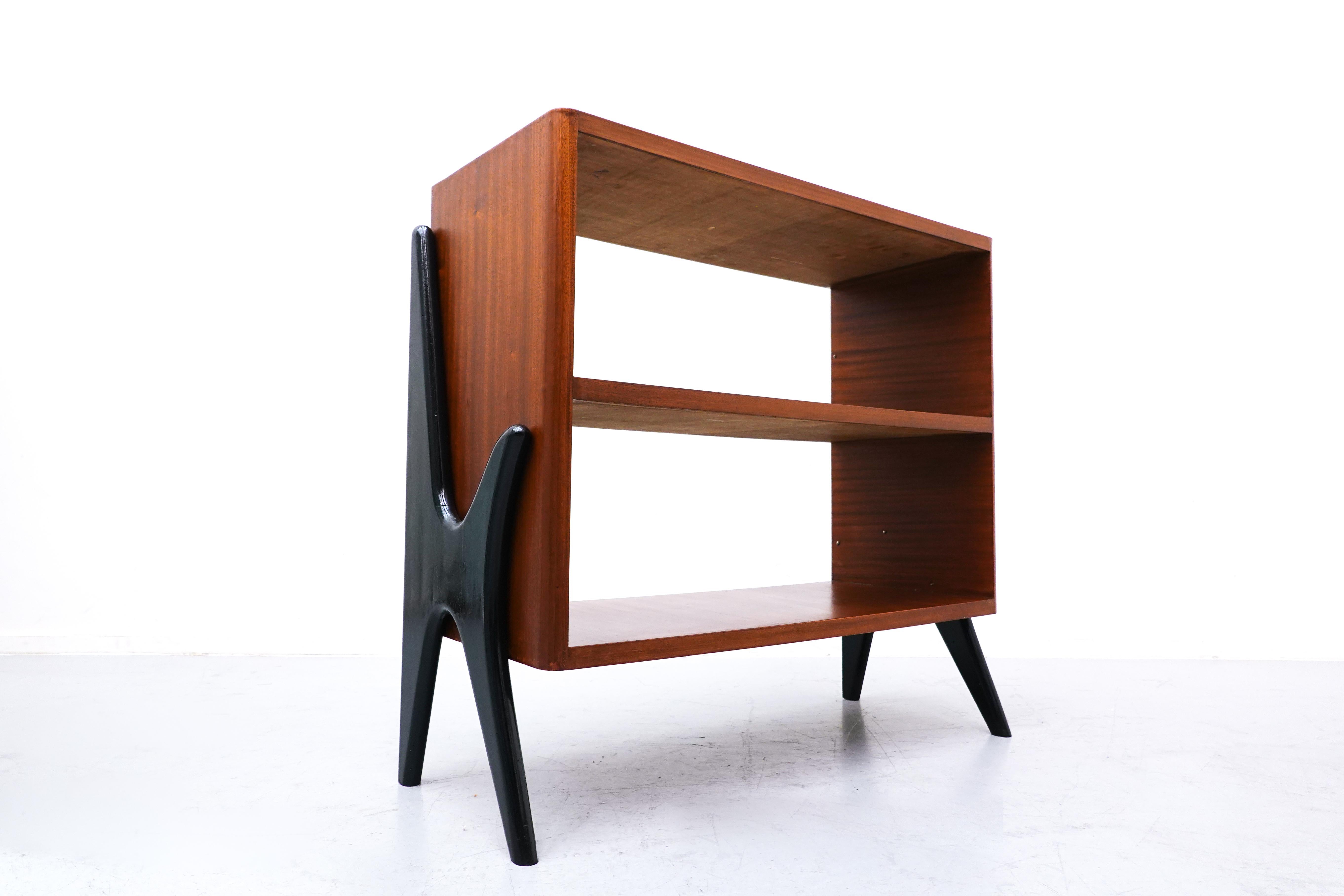 1950s bookshelf