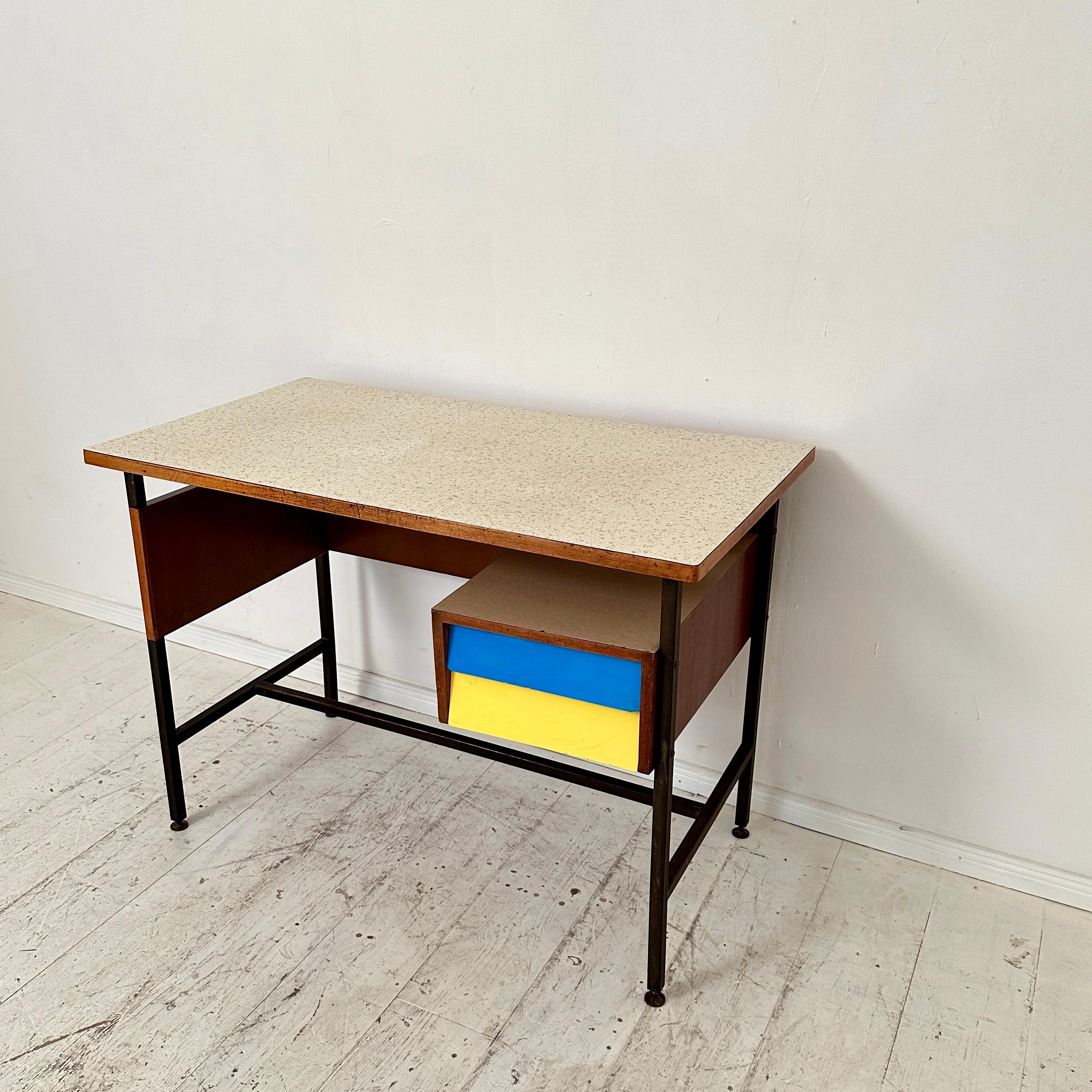 Mid-20th Century Small Mid Century Italian Desk in Metal, Walnut and Formica, around 1950 For Sale