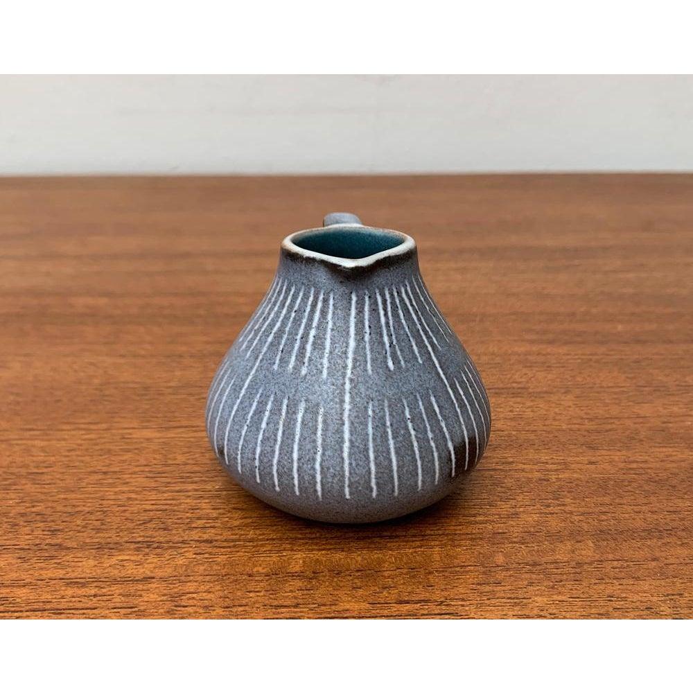 Small Mid-Century Minimalist Carafe Vase from Marschner Kunsttöpferei, 1960s In Excellent Condition For Sale In Hamburg, DE