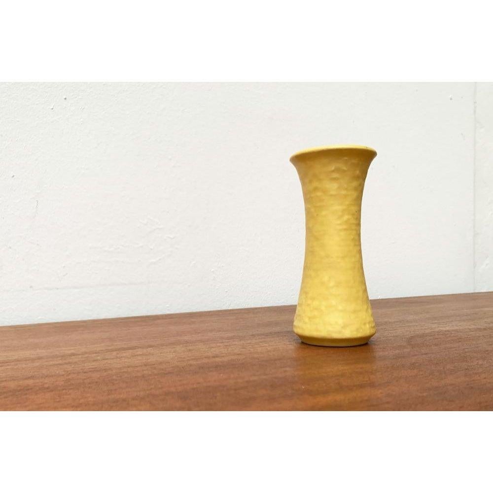 Small Mid-Century Minimalist WGP West German Pottery Vase, 1960s For Sale 2
