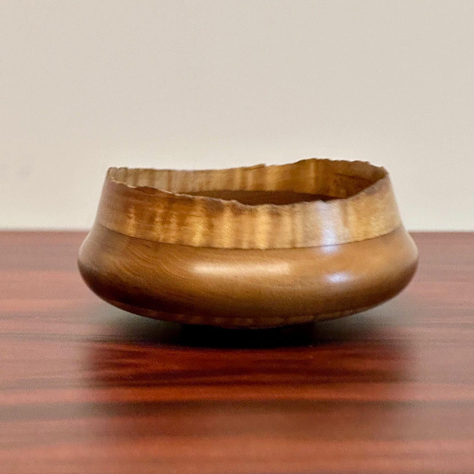 American Small Mid-Century Modern Artisan Studio Made Bowl / Vessel, Tableware, Signed For Sale