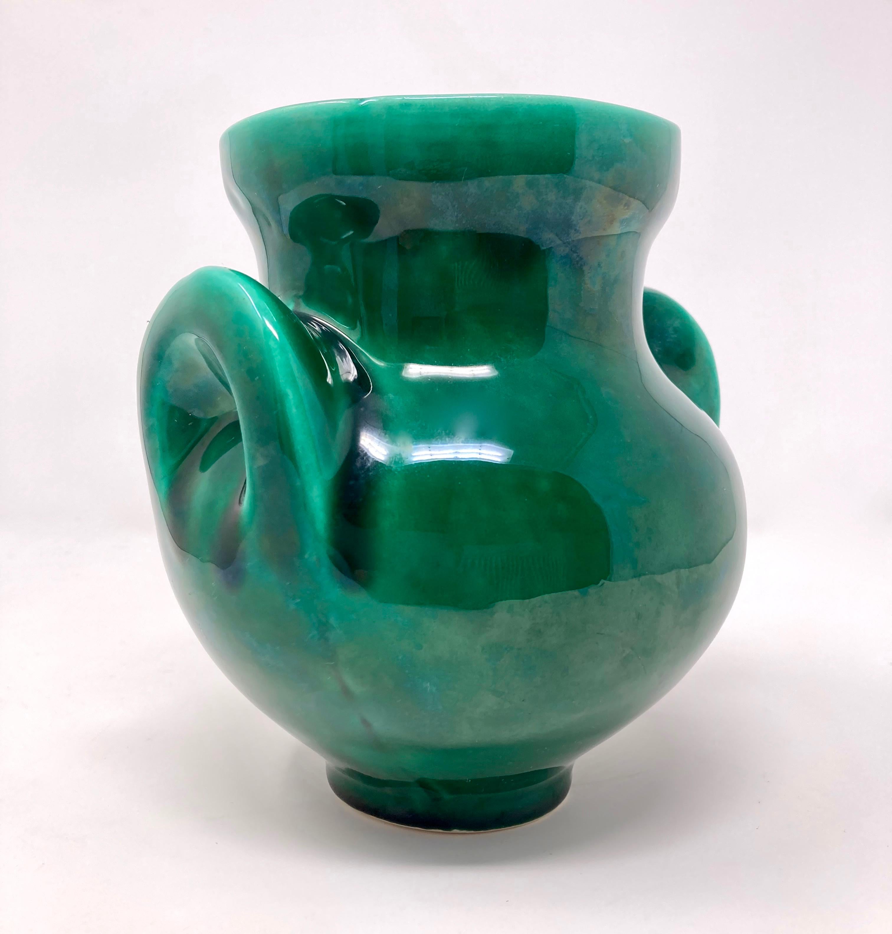Mid-Century moderno Piccolo vaso in ceramica con le orecchie (Oreilles) di Roger Capron Vallauris in vendita