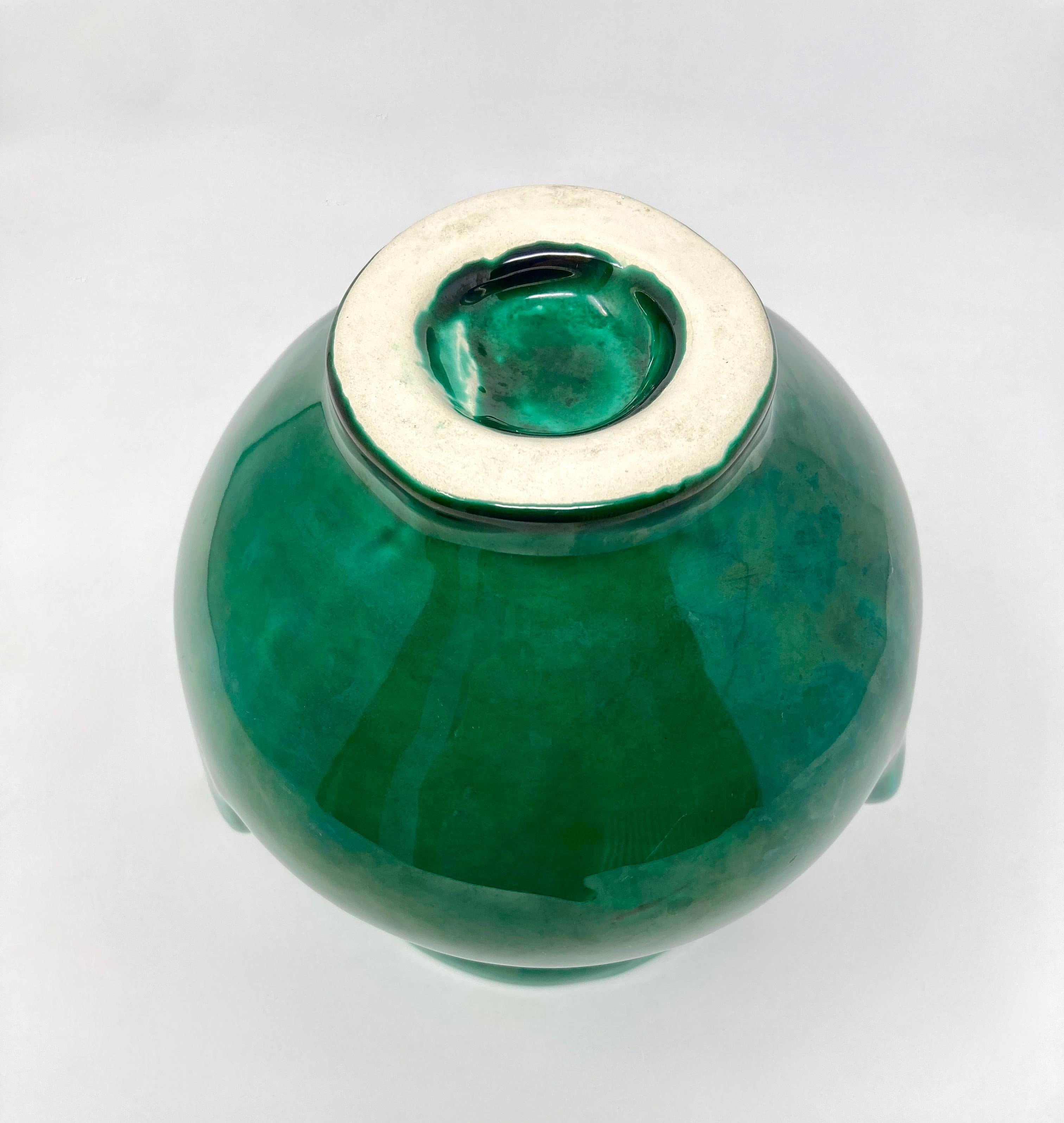 Ceramica Piccolo vaso in ceramica con le orecchie (Oreilles) di Roger Capron Vallauris in vendita