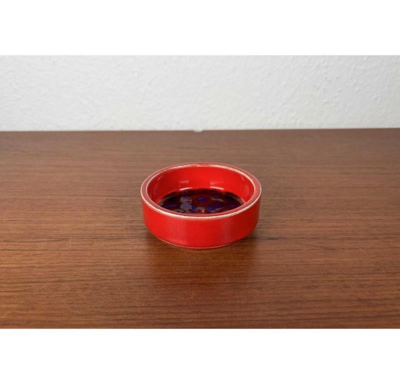 Small Mid-Century Modern German Ceramic Bowl from Wächtersbach, 1960s For Sale 7