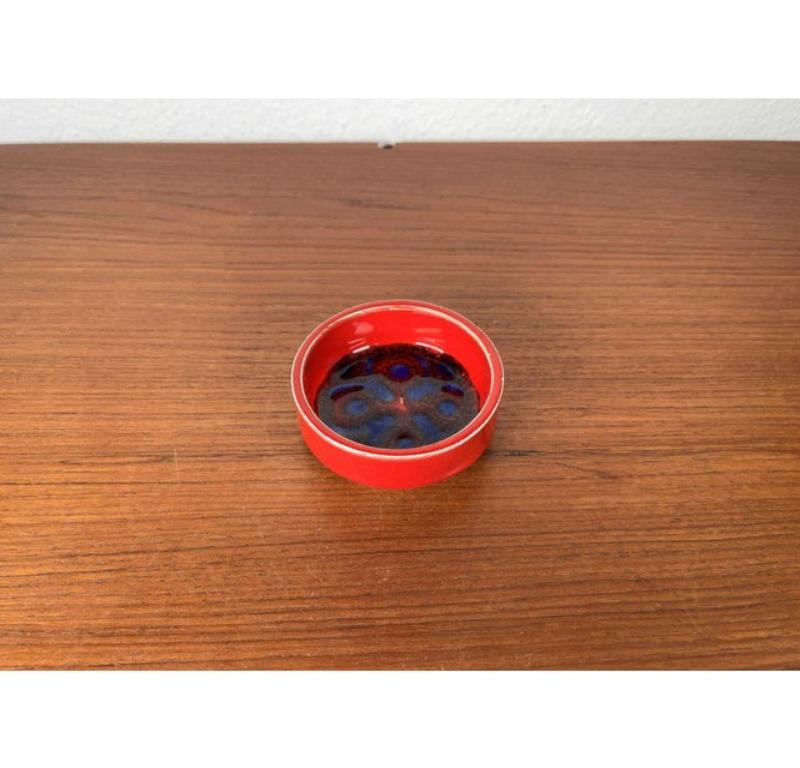 Small Mid-Century Modern German Ceramic Bowl from Wächtersbach, 1960s In Good Condition For Sale In Hamburg, DE