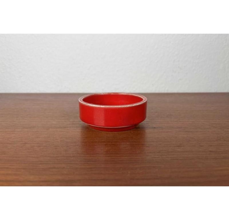 Small Mid-Century Modern German Ceramic Bowl from Wächtersbach, 1960s For Sale 4