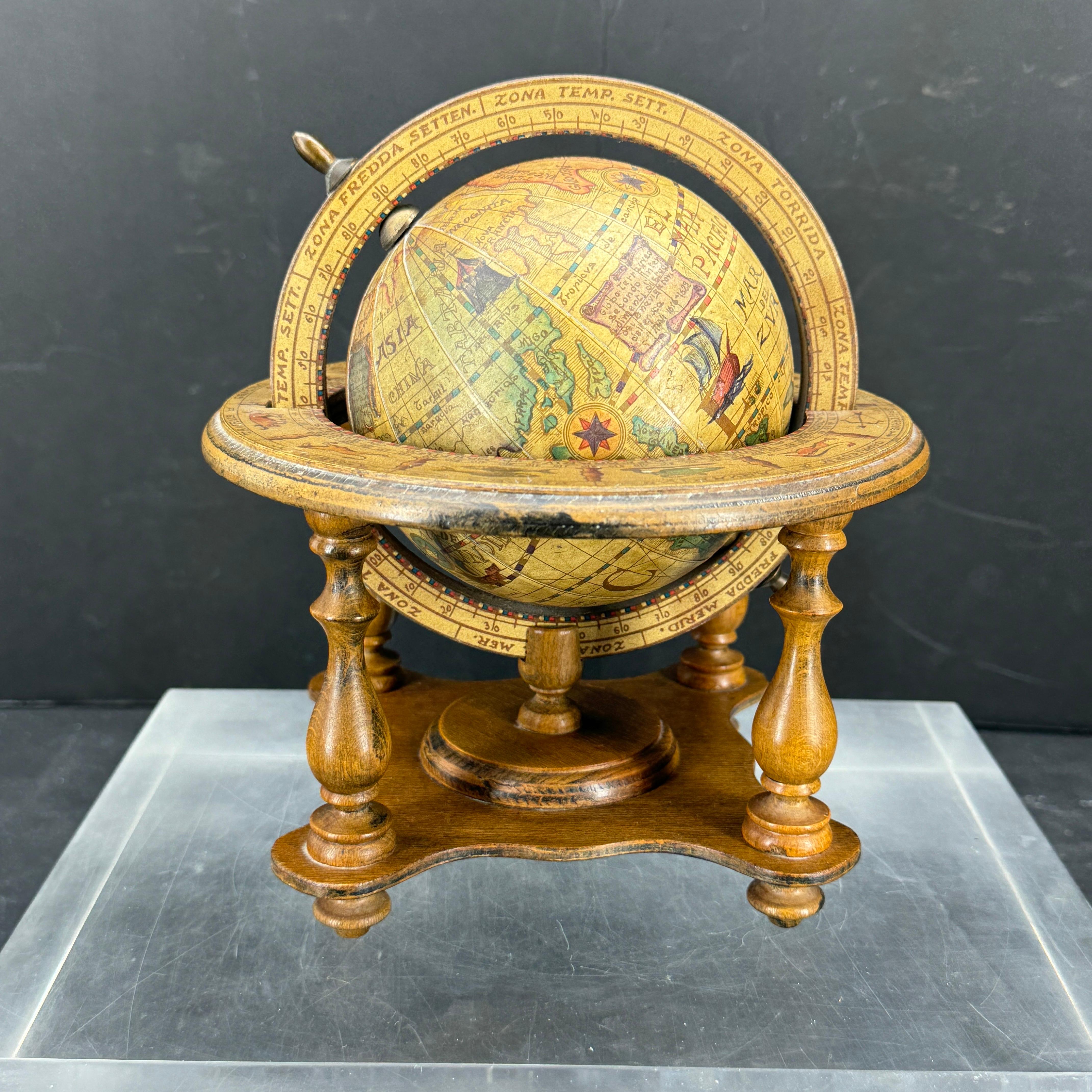 20th Century Small Mid-Century Modern Italian Globe for Bar Desk Table