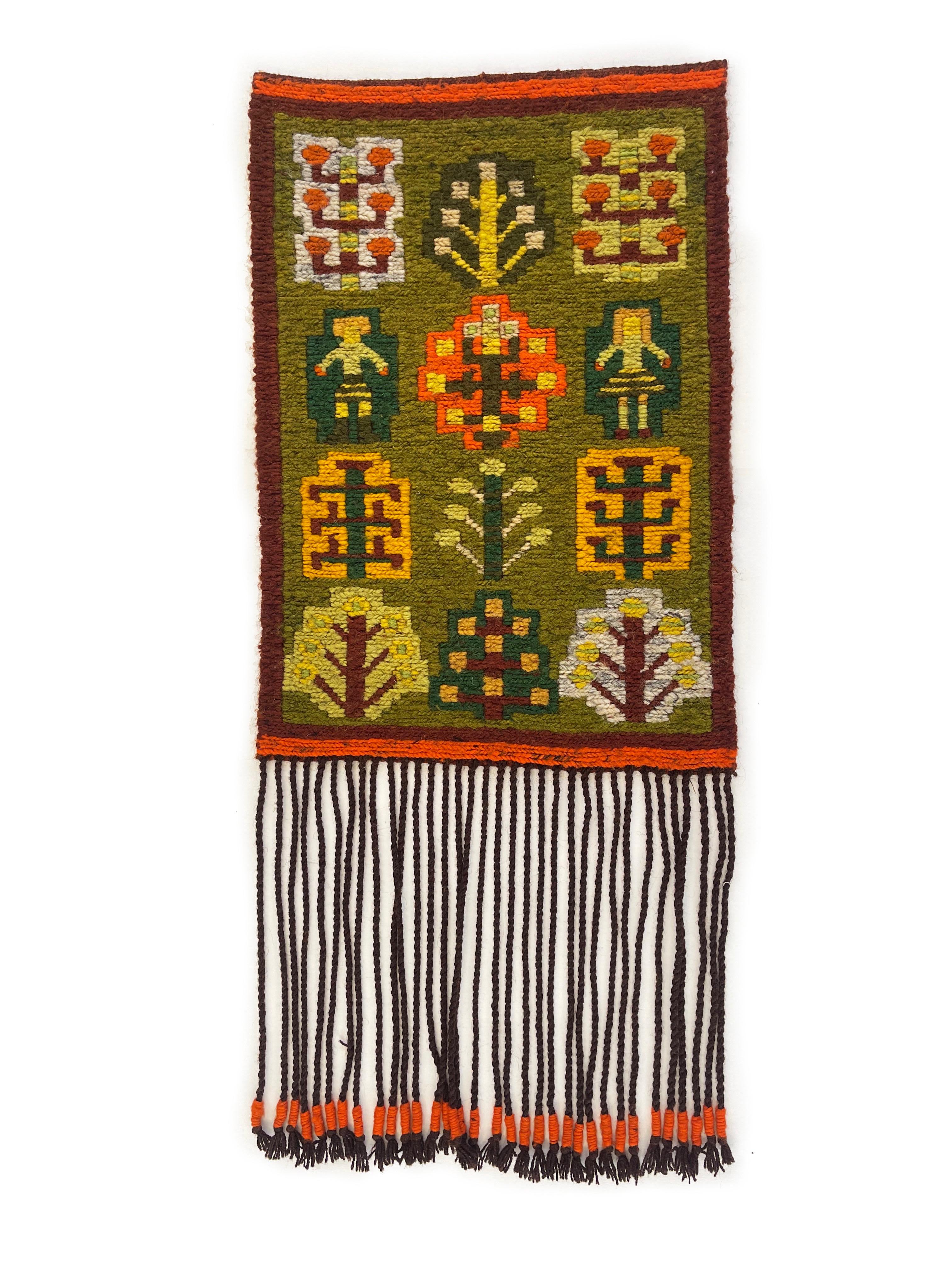 Polonais Petit Kilim Sumak moderne du milieu du siècle, Pologne dans des couleurs chaudes et terreuses, Verger en vente