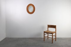 Pequeño espejo de ratán de mediados de siglo, Francia Años 60