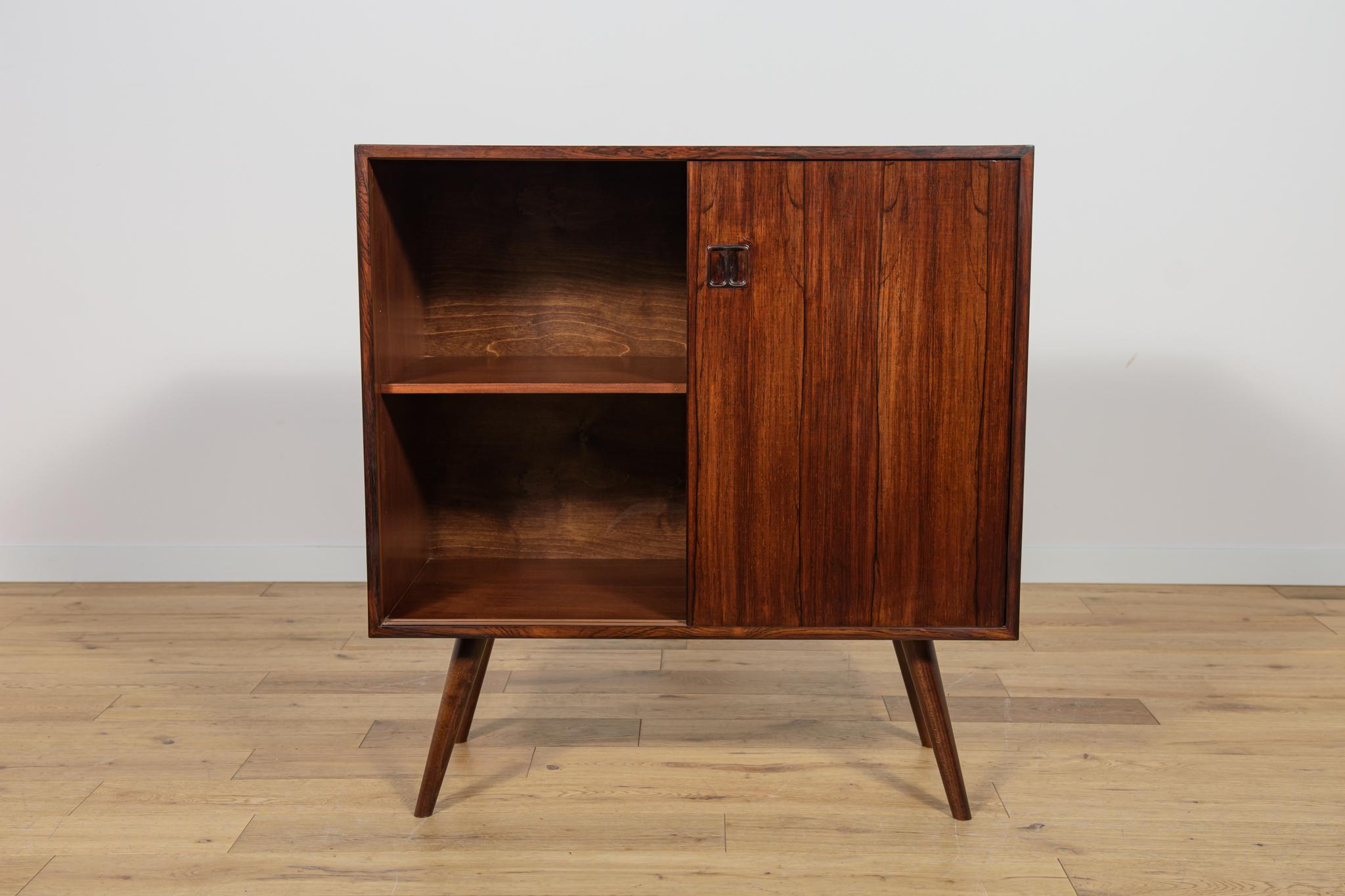 Palissandro Piccola credenza di metà secolo in palissandro, Danimarca, anni '60 in vendita