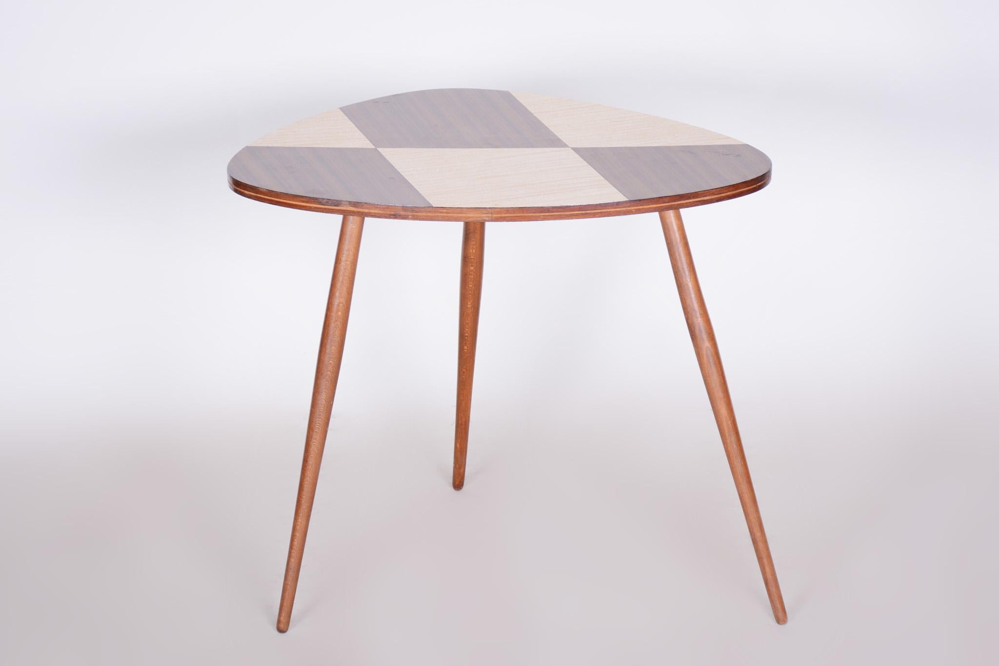 Mid-Century Modern Small Mid Century Table, Made in Czechia, 1950s, Original Condition. Beech For Sale