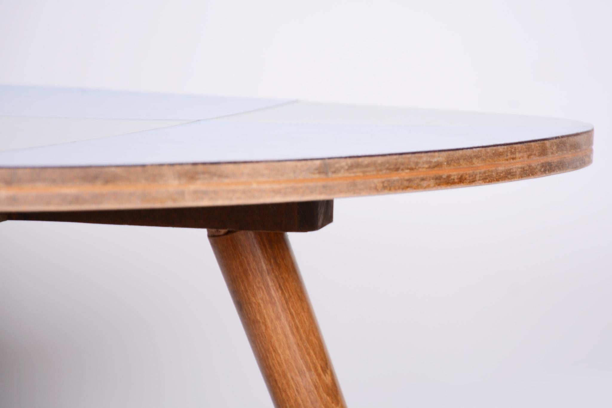 Mid-Century Modern Small Mid Century Table, Made in Czechia, 1950s, Original Condition, Beech For Sale