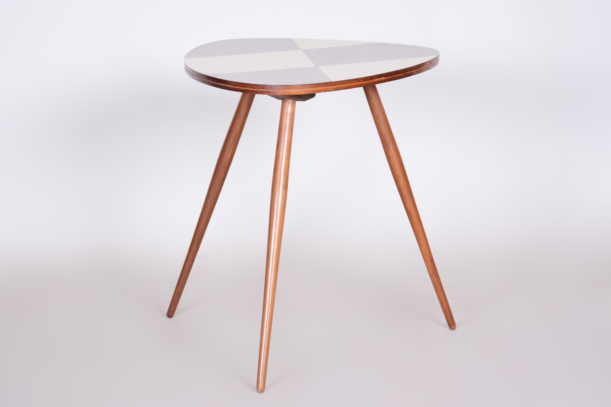 Mid-20th Century Small Mid Century Table, Made in Czechia, 1950s, Original Condition. Beech For Sale