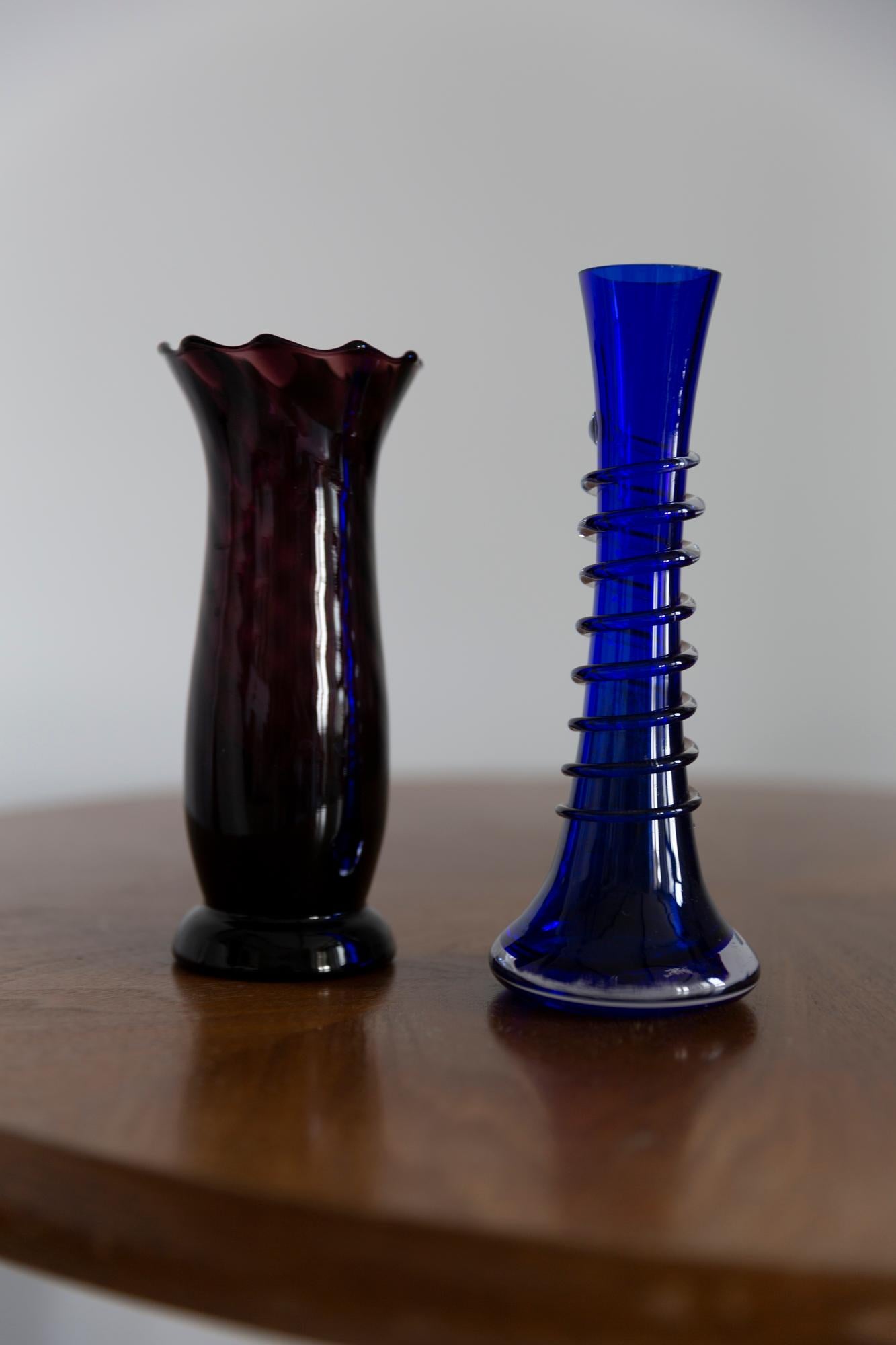 Small Midcentury Ultramarine Blue Vase, Europe, 1960s In Good Condition For Sale In 05-080 Hornowek, PL