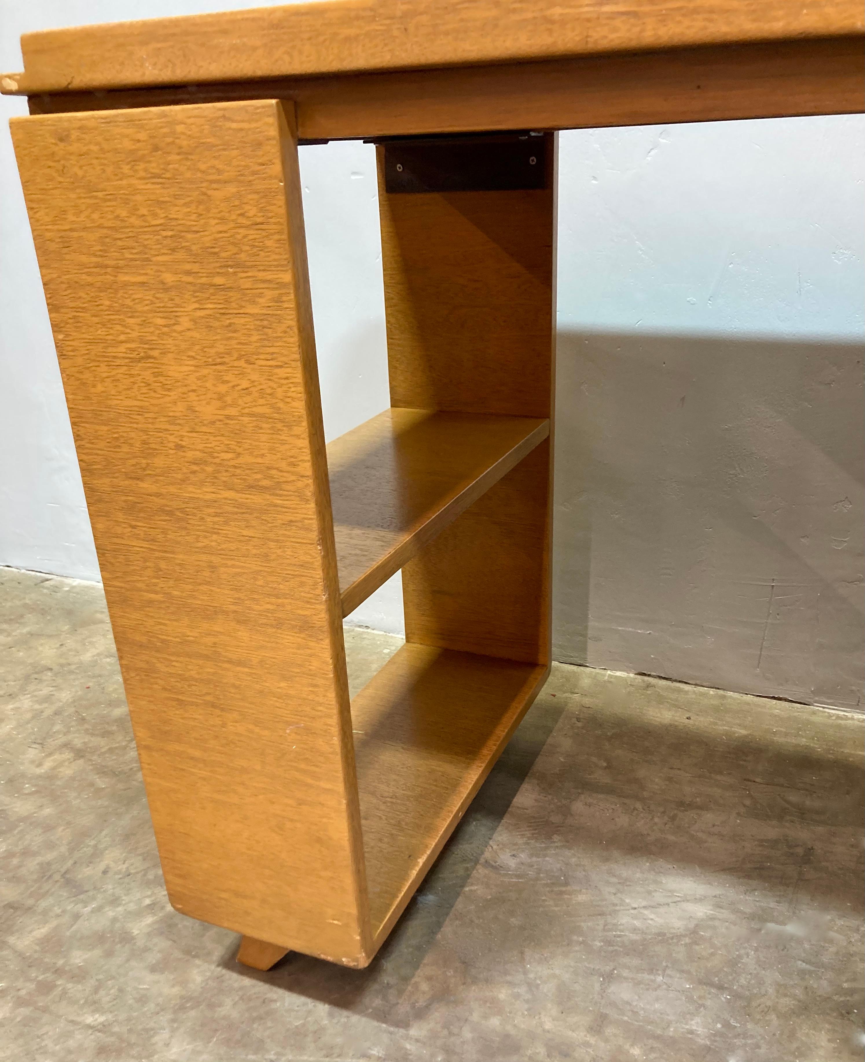 Mid-Century Modern Small Mid-Century Wood Desk For Sale