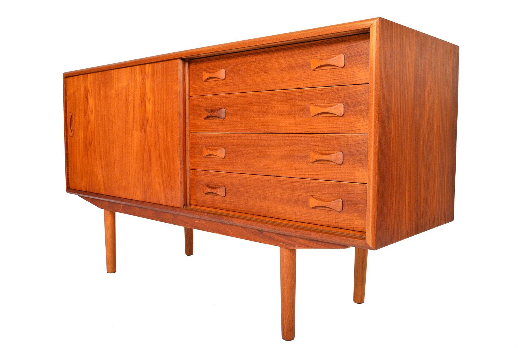 Small Midcentury Teak Sliding Door Credenza by Clausen and Søn 3