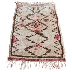 Small Middle Atlas Rug with Pink Pattern