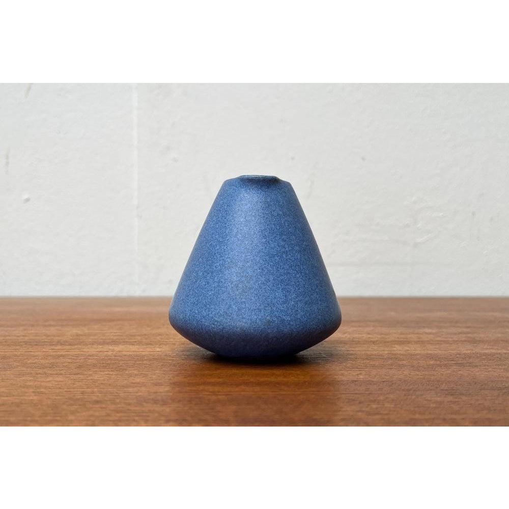 20th Century Small Minimalist German Carafe Vase by Hildegard and Peter Delius, 1960s For Sale