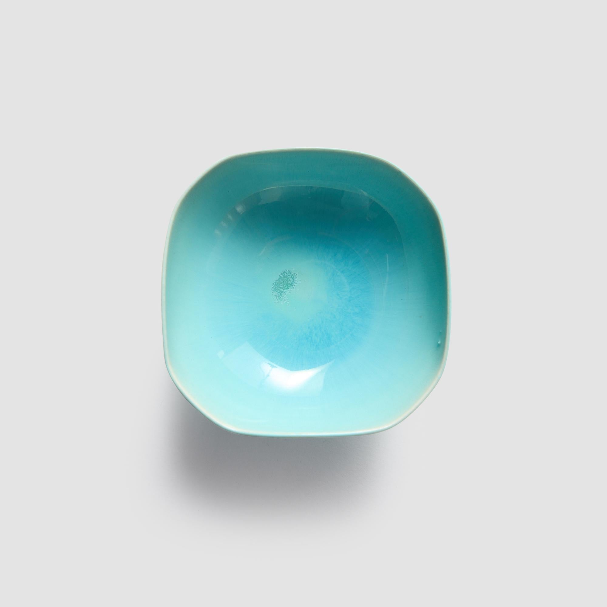 Small Mint Colored Ceramic Bowl by Berndt Friberg In Good Condition For Sale In San Francisco, CA