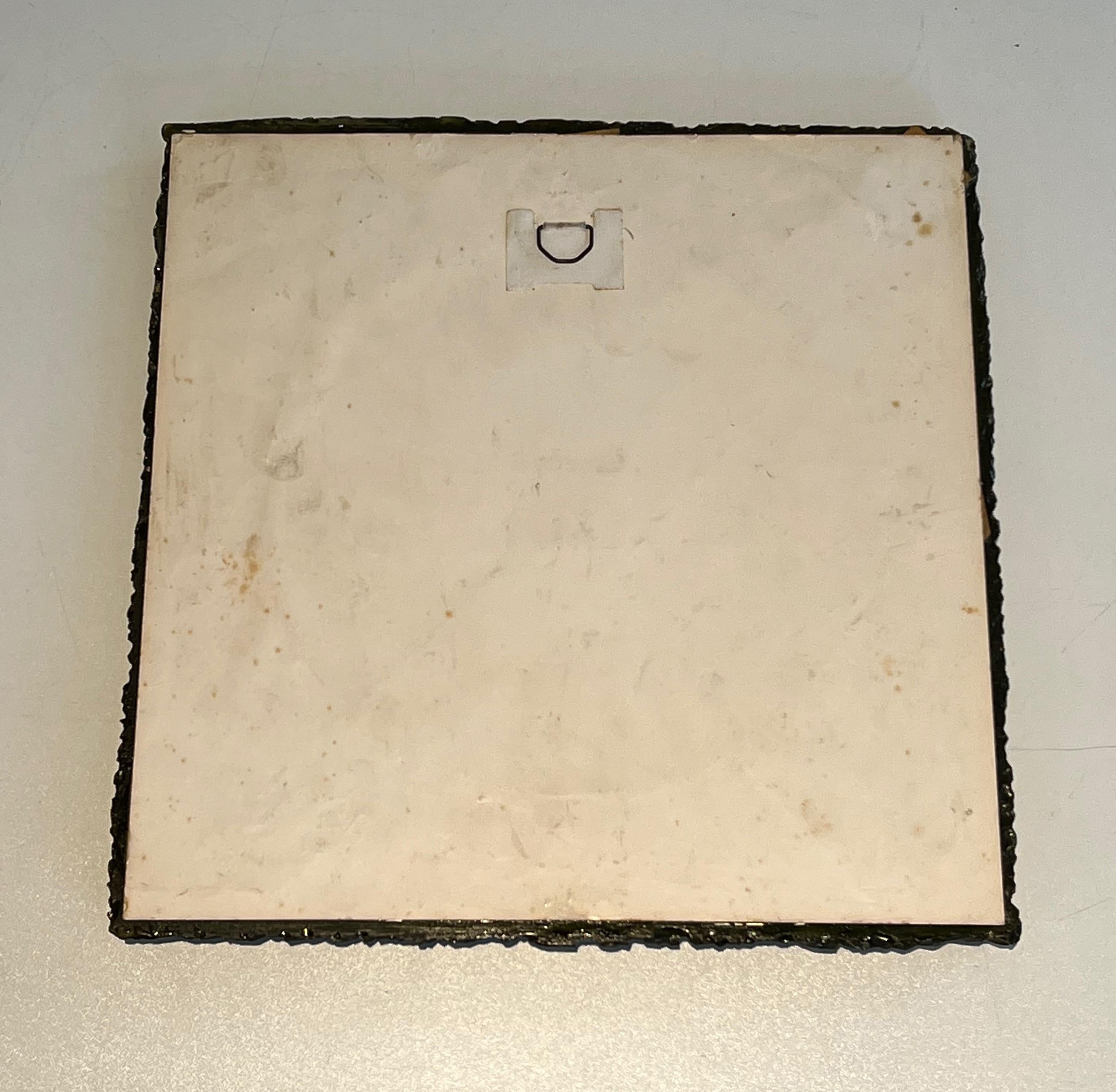Petit miroir en résine verte. Travail en français. Circa 1970 en vente 4