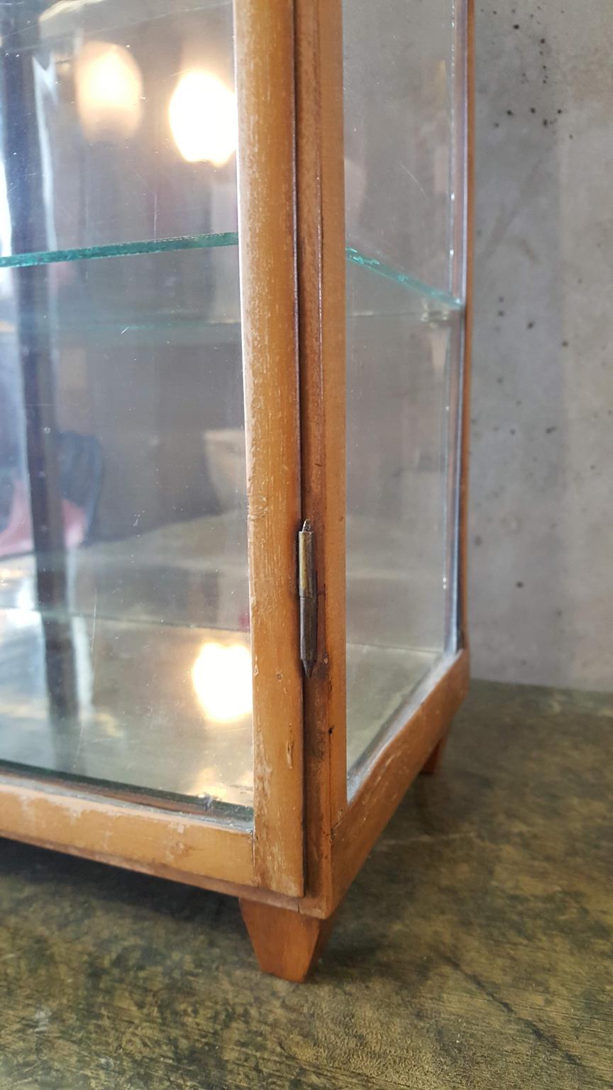 Small Mirrored Table Display from the 19th Century 13