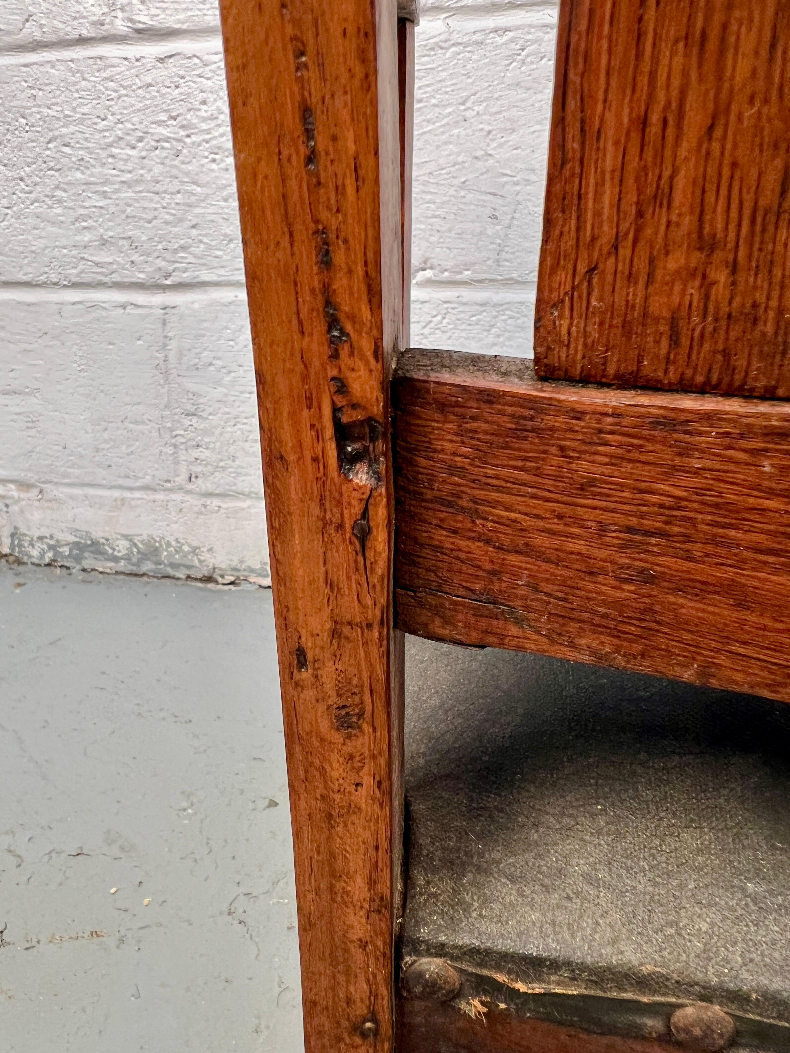 Kleiner Mission Schaukelstuhl im Angebot 1