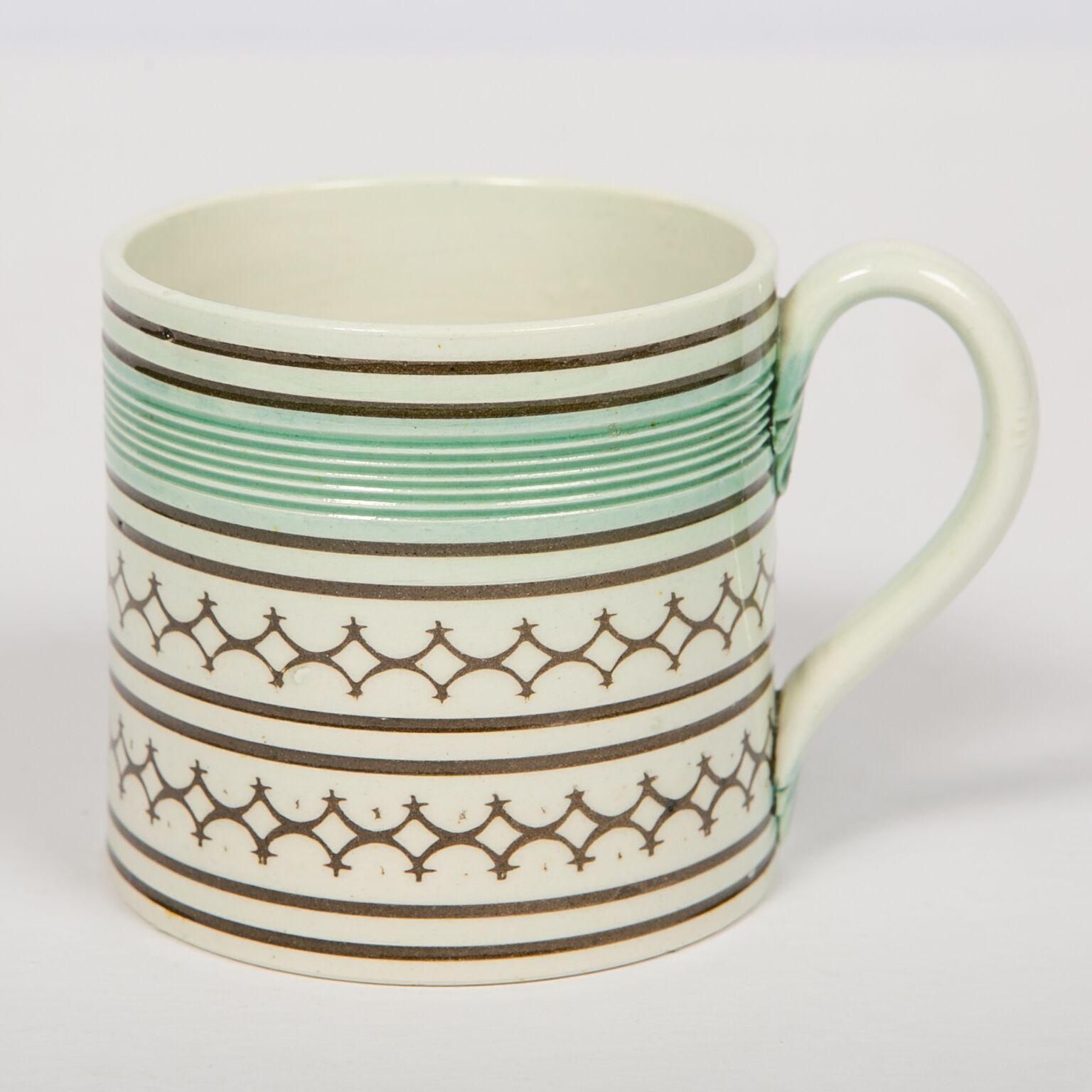19th Century Small Mochaware Mug England, circa 1820