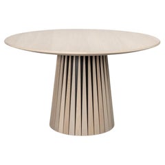 Petite table à manger ronde moderne
