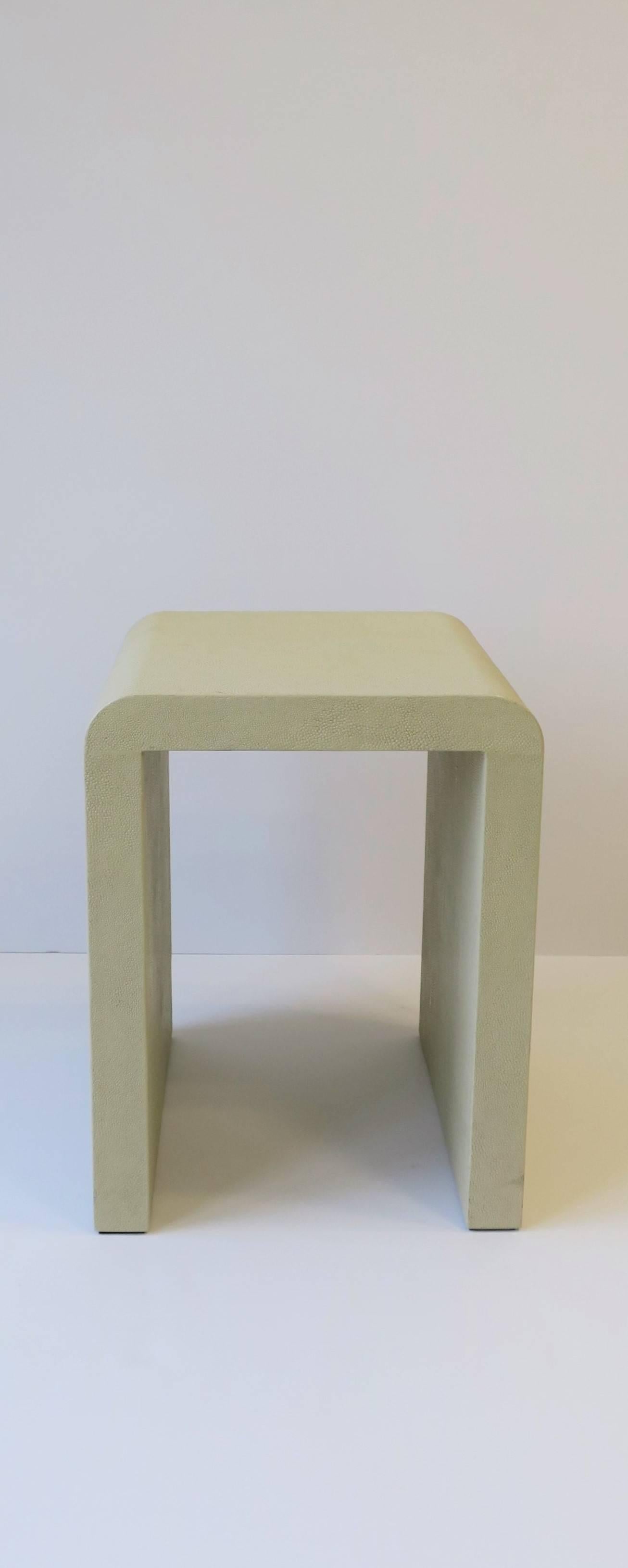 A petite Modern or Post-Modern style shagreen side table or drinks table with a 'waterfall' edge design in a neutral hue. 

Table measures: 12.75
