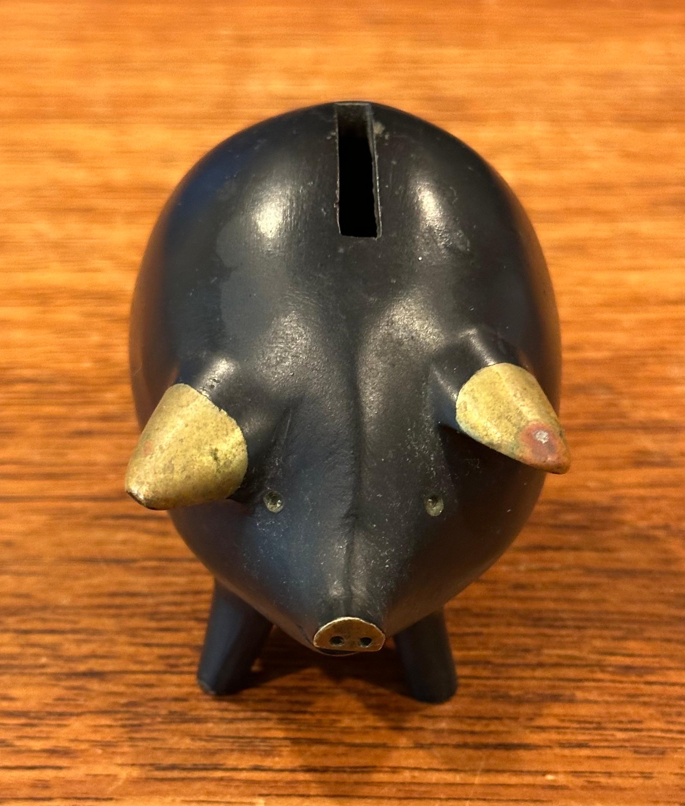 Kleine modernistische Piggy Bank aus Gusseisen von Taxco aus Mexiko im Zustand „Gut“ im Angebot in San Diego, CA