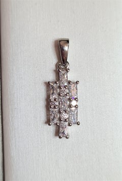 Pendentif en argent 925 Moissanite Cadeau de la Saint Valentin.