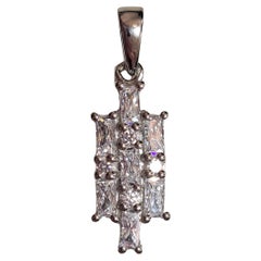 Pendentif en argent 925 Moissanite Cadeau de la Saint Valentin.
