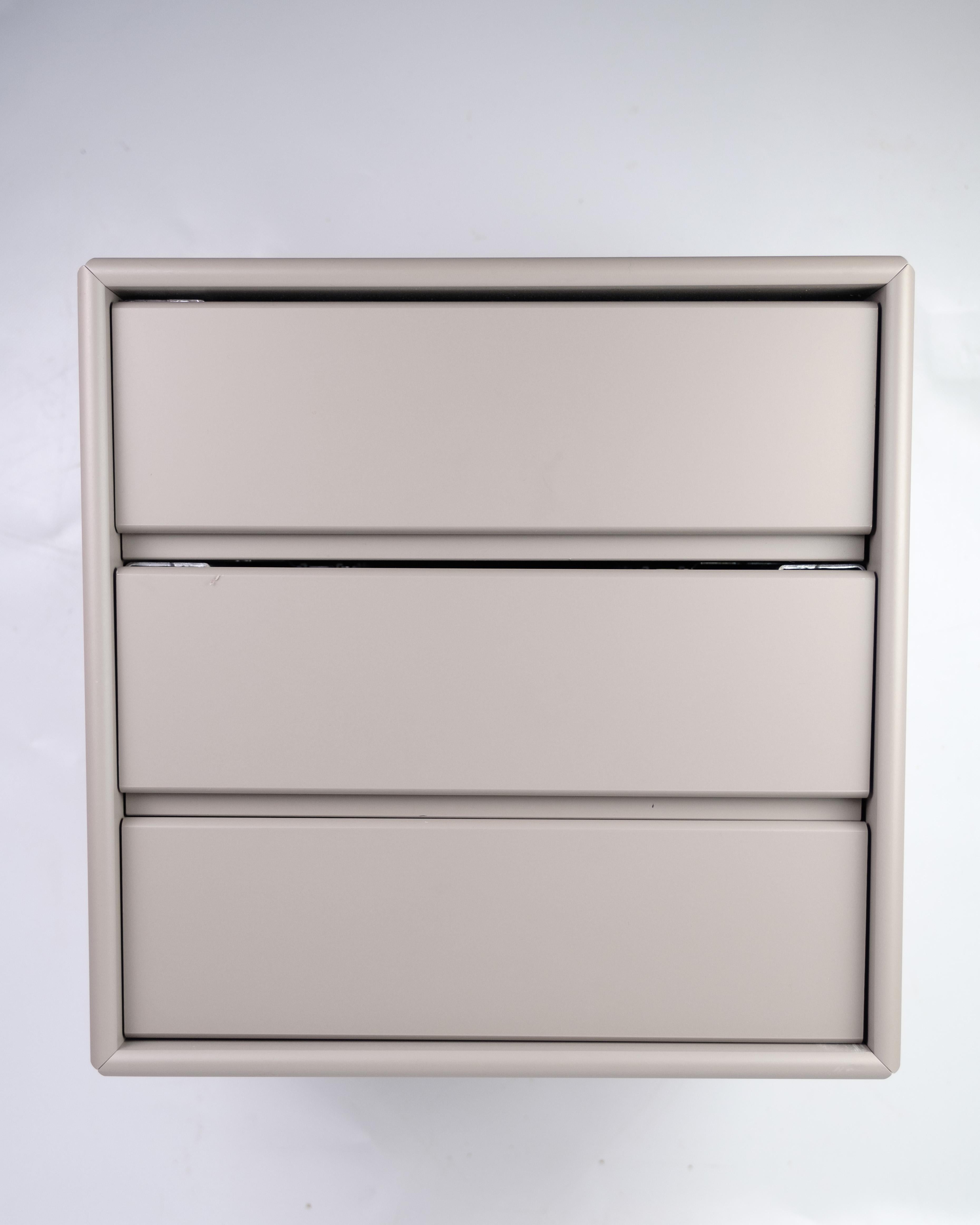 Small Montana Module With Drawers Made In Grey By Peter J. Larsen For Montana In Good Condition In Lejre, DK