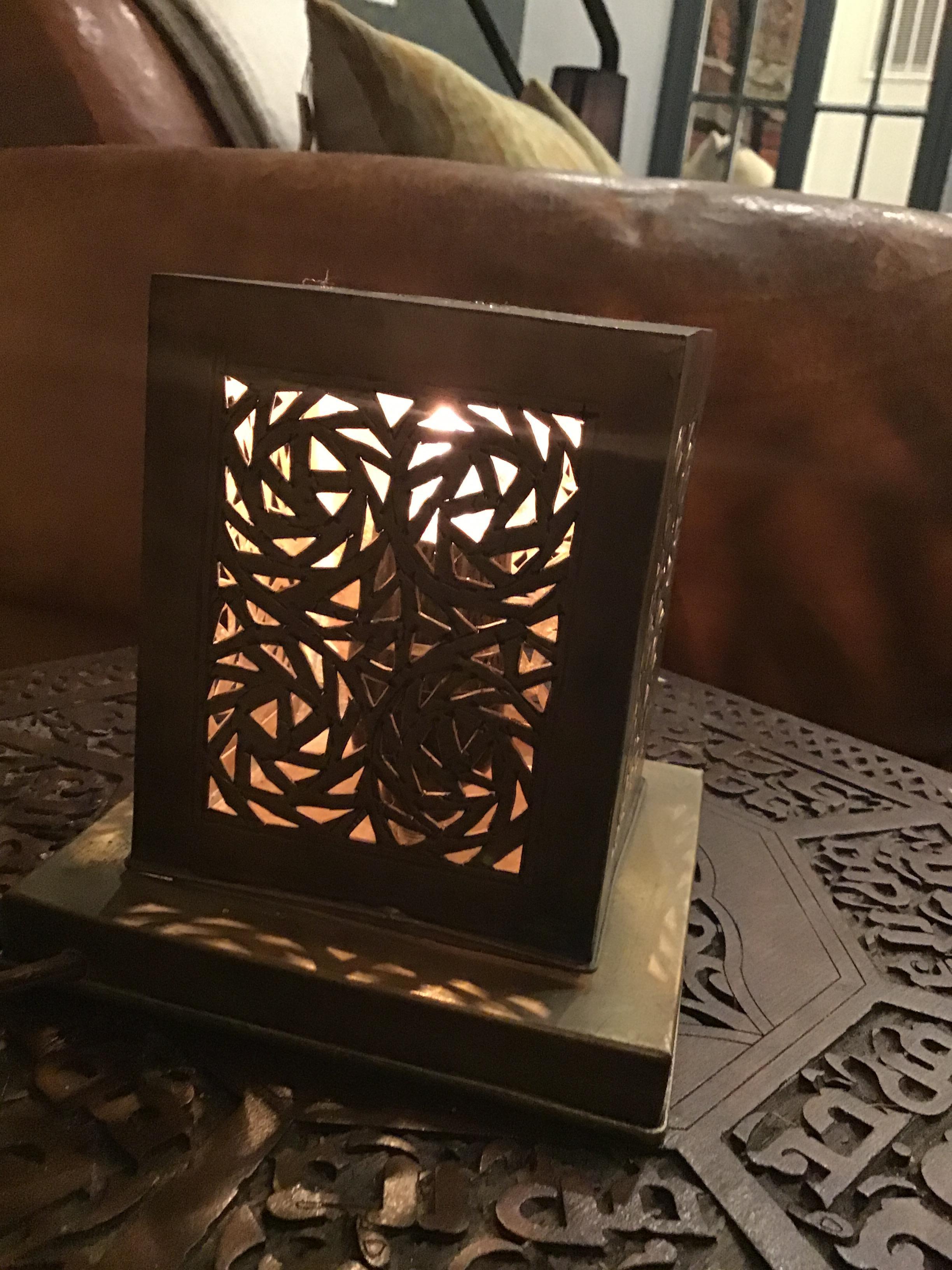 Small Moroccan Brass Cube Lamp In Good Condition In Los Angeles, CA