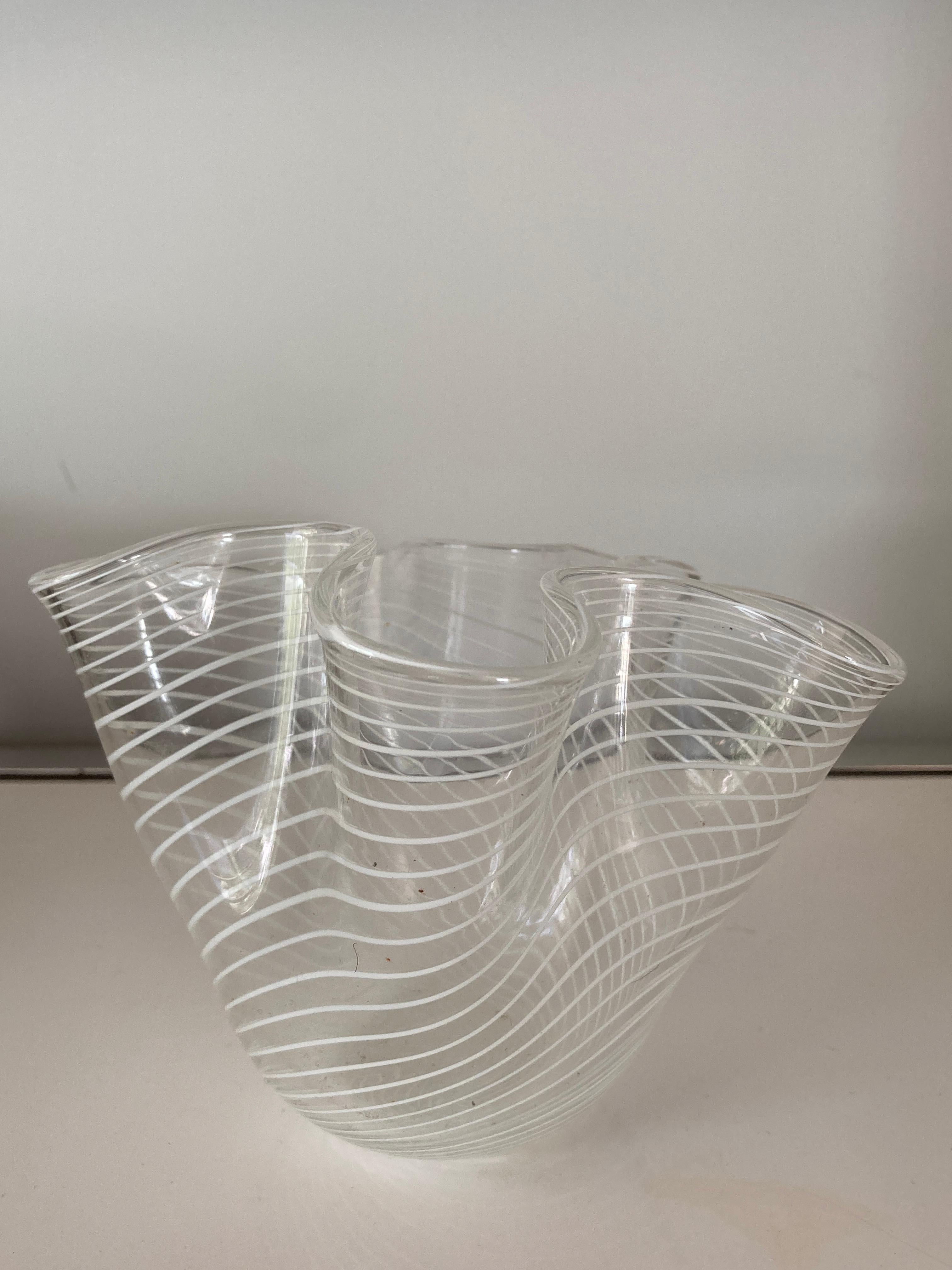 Metà XX secolo Piccolo vetro di Murano  Vaso 