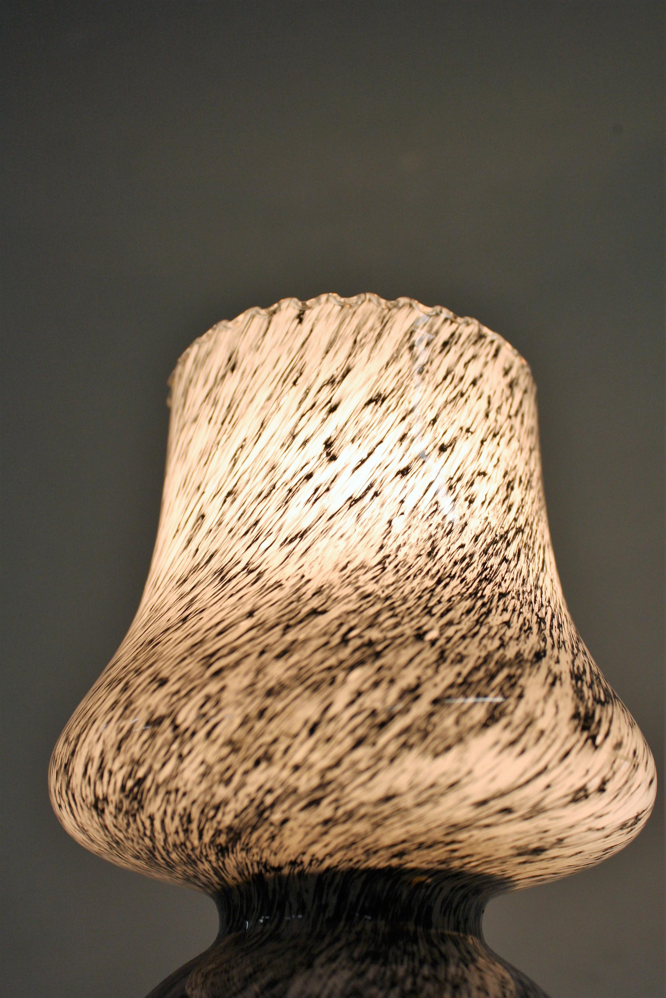 Mid-Century Modern Small Murano Mushroom Table Lamp, 1960s