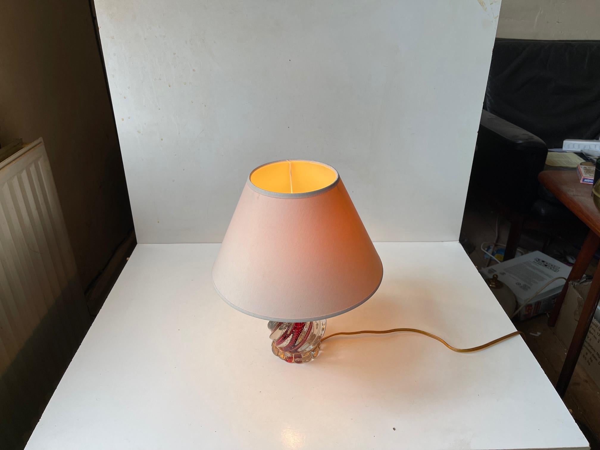 Mid-20th Century Small Murano Table Lamp in Twisted Glass with Internal Air-Bubbles, 1950s For Sale