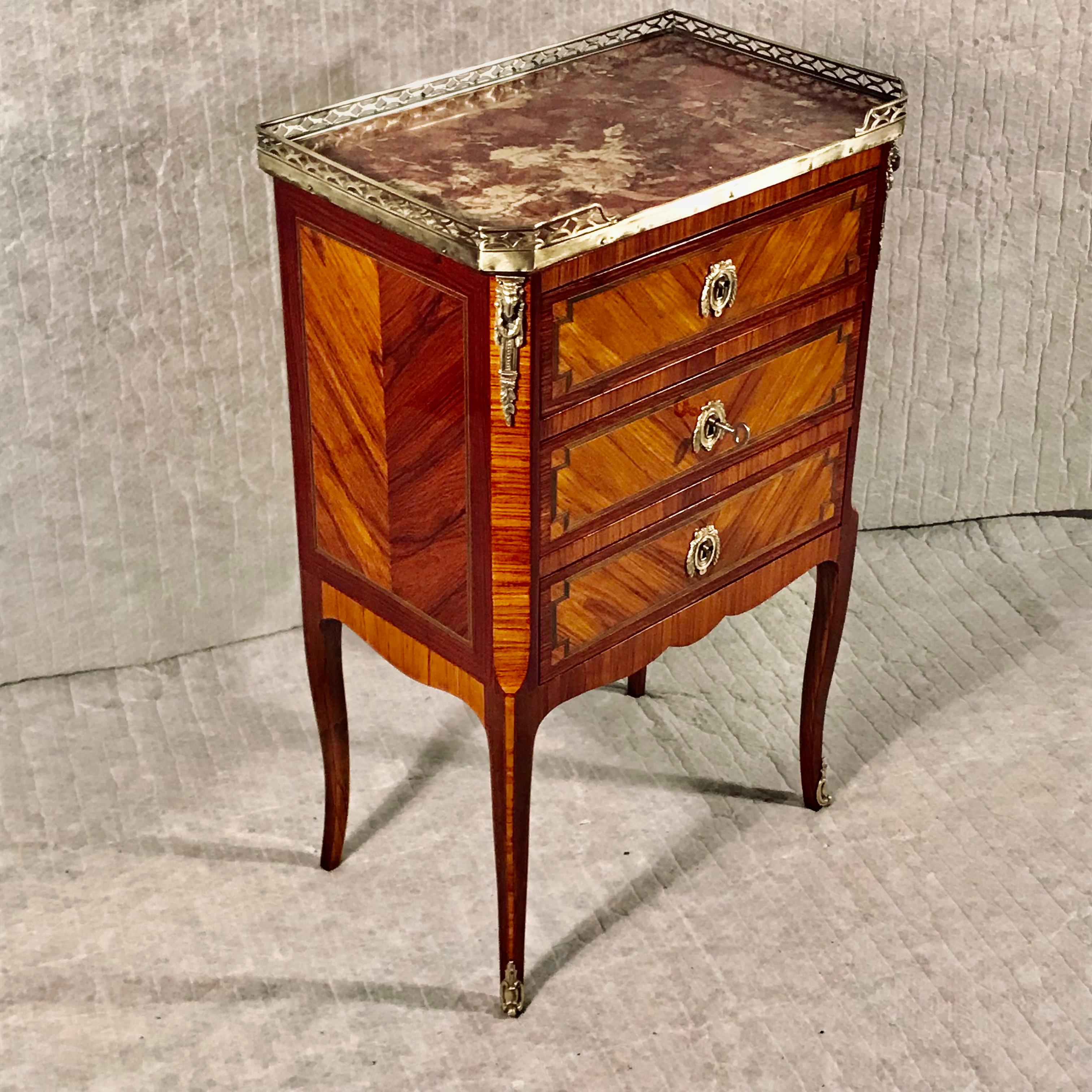 Veneer Small Napoleon III Chest of Drawers, France 19th century For Sale