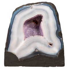 Pequeña Geoda Natural de Ágata Encaje Azul y Blanca