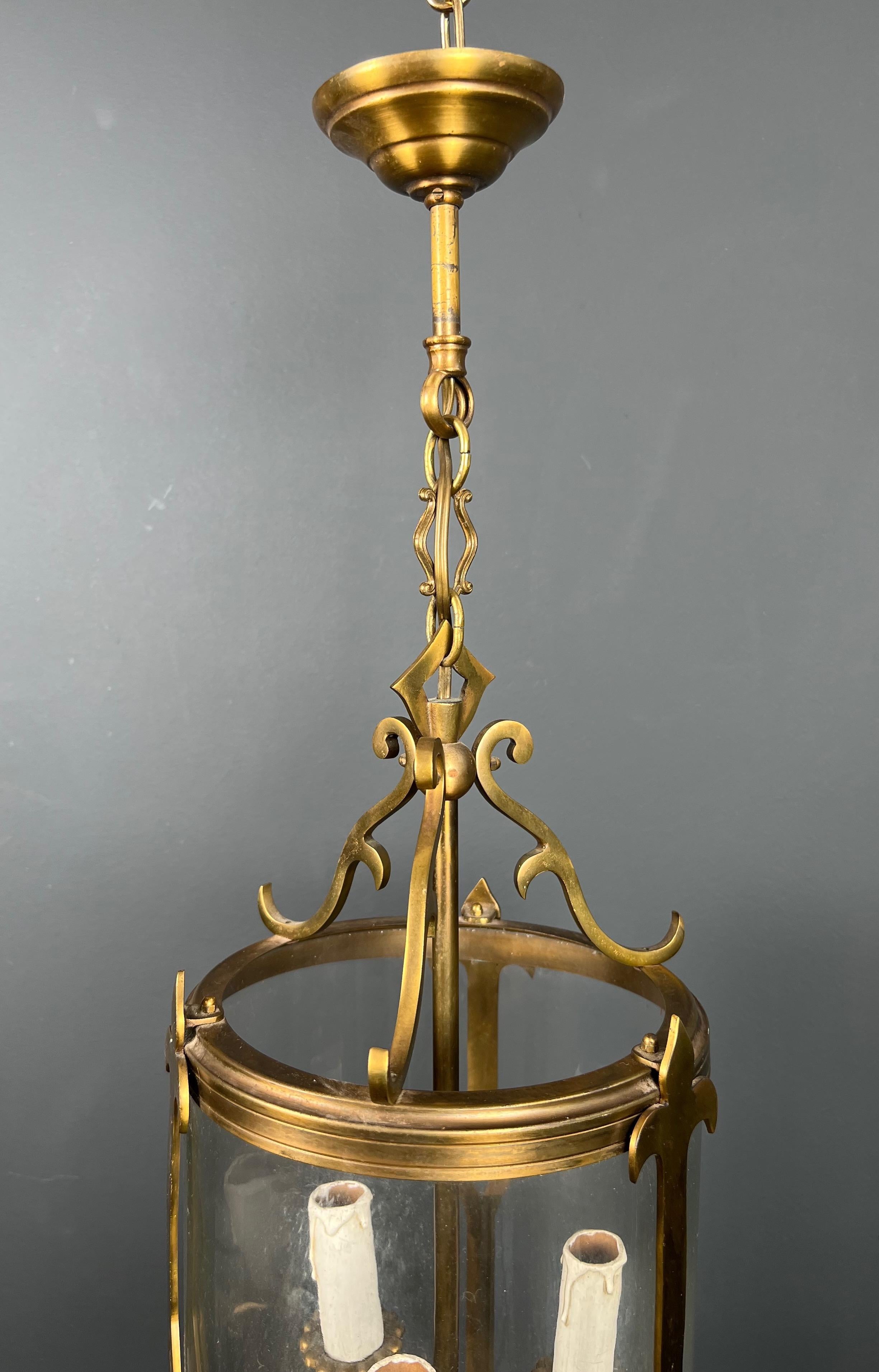Small Neoclassical Style Bronze Lantern with Round Glass In Good Condition For Sale In Marcq-en-Barœul, Hauts-de-France