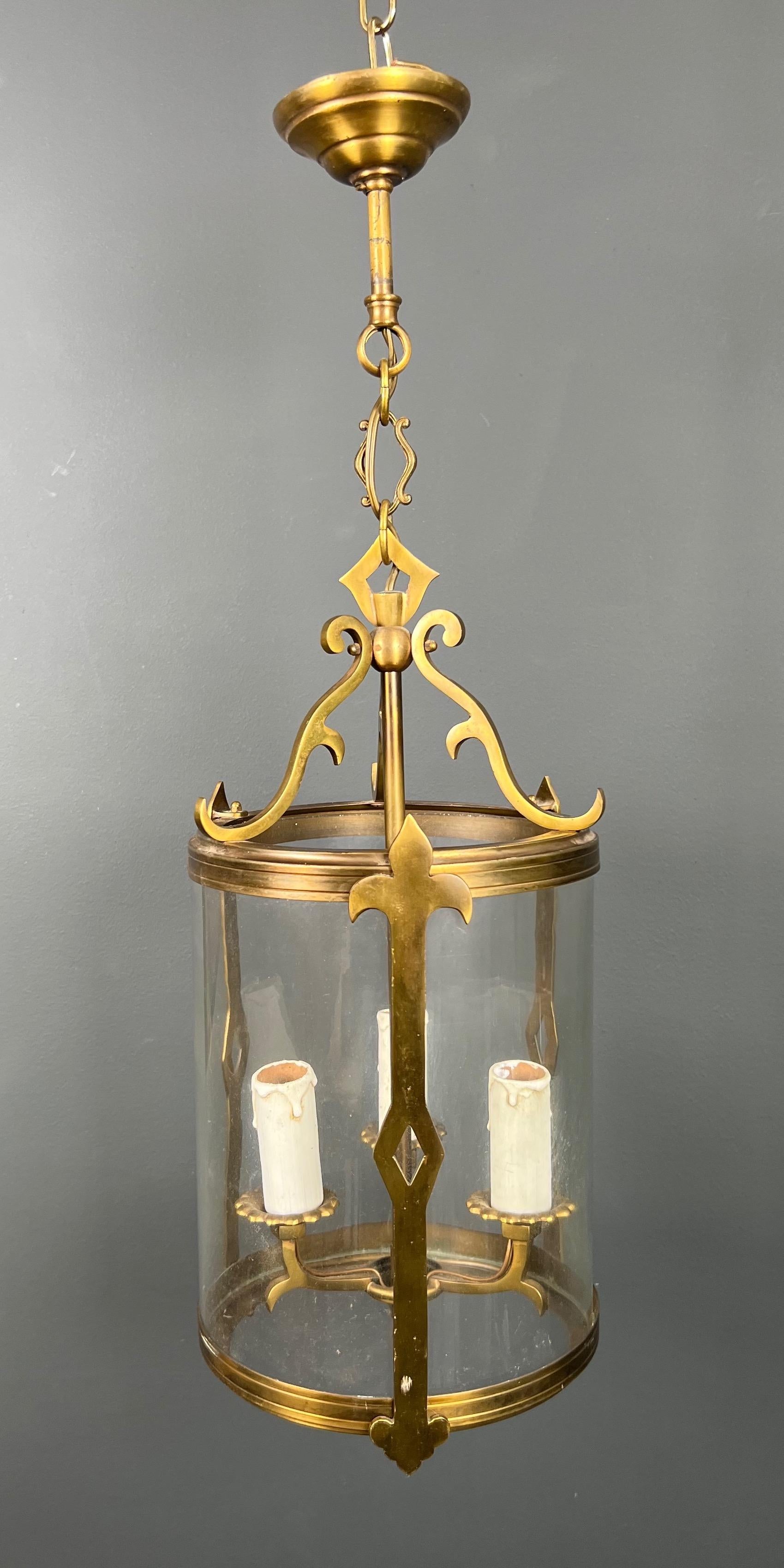 Small Neoclassical Style Bronze Lantern with Round Glass For Sale 1