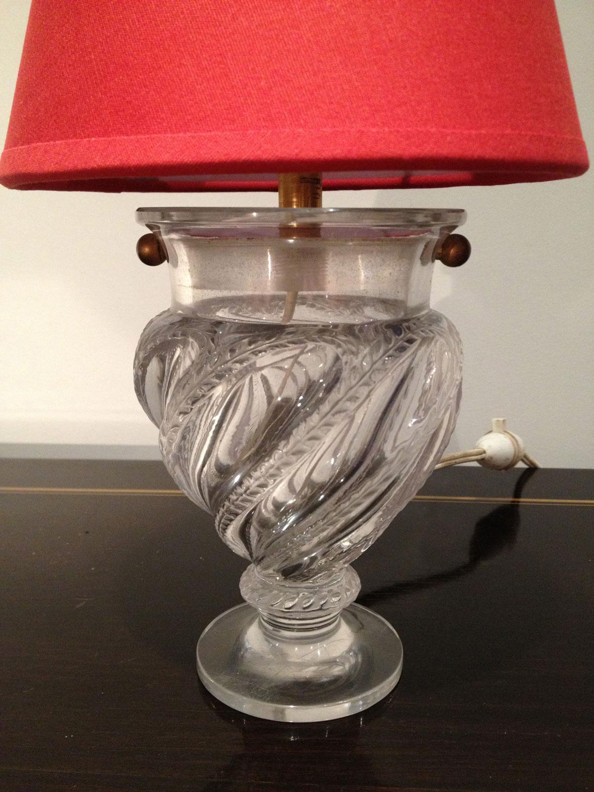 Mid-20th Century Small Neoclassical Style Crystal Lamp, French Work, circa 1940 For Sale