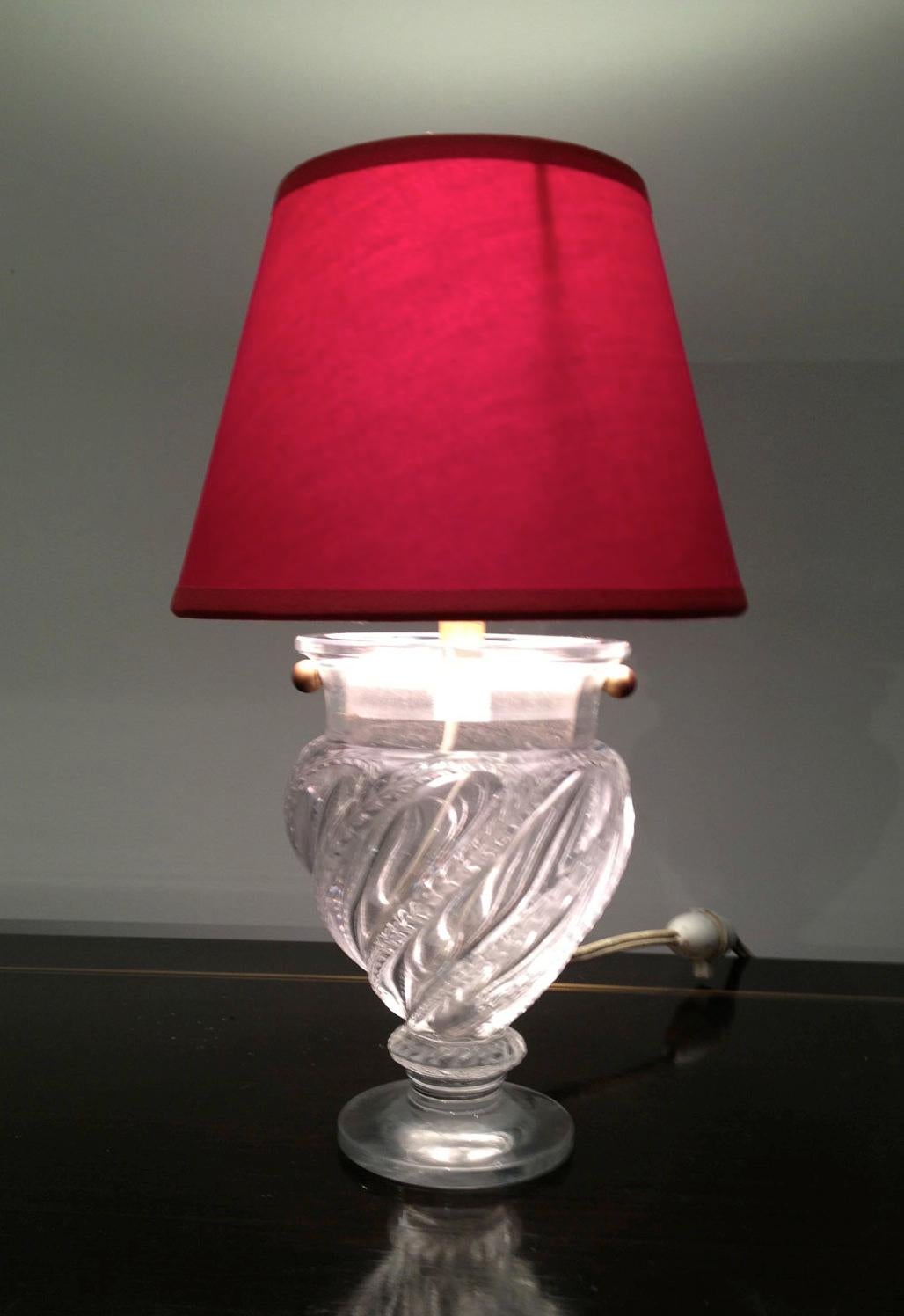 Small Neoclassical Style Crystal Lamp, French Work, circa 1940 For Sale 4