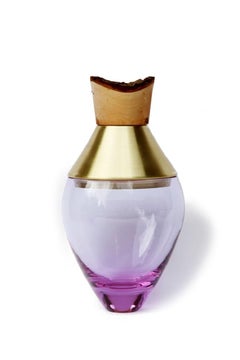 Small Neodymium India Vessel I, Pia Wüstenberg