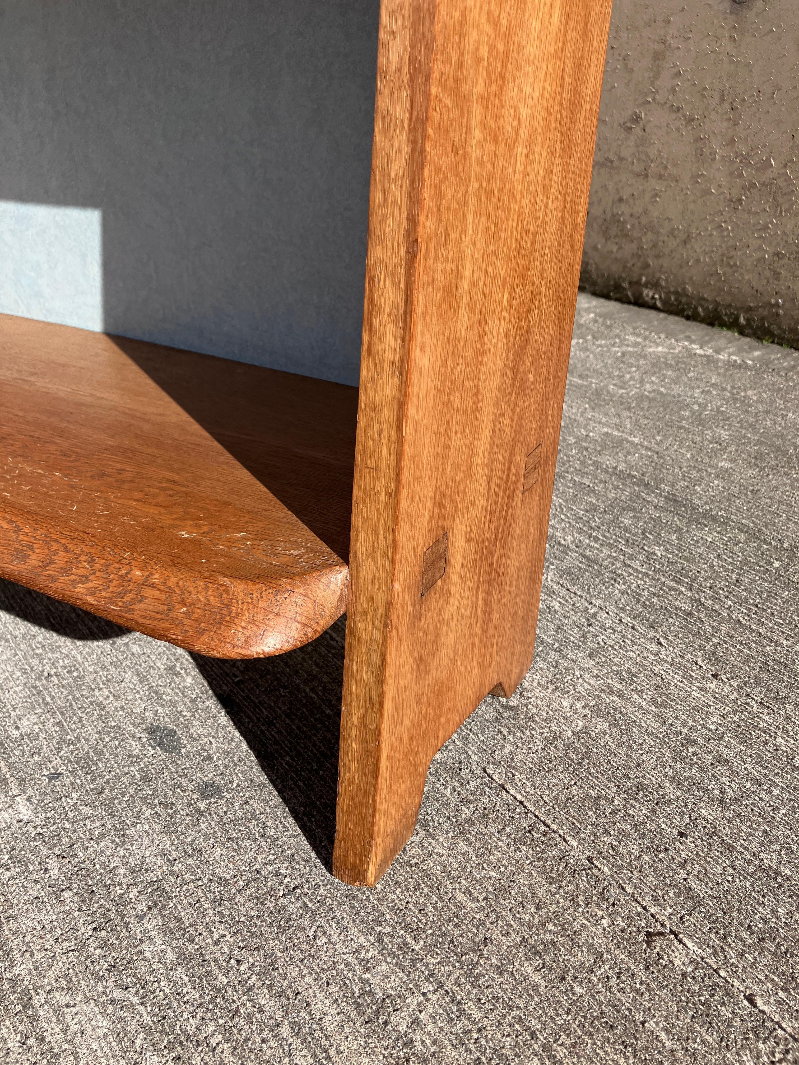 Falegnameria Small Mid Century Solid Oak Freestanding Bookcase Made in England in vendita