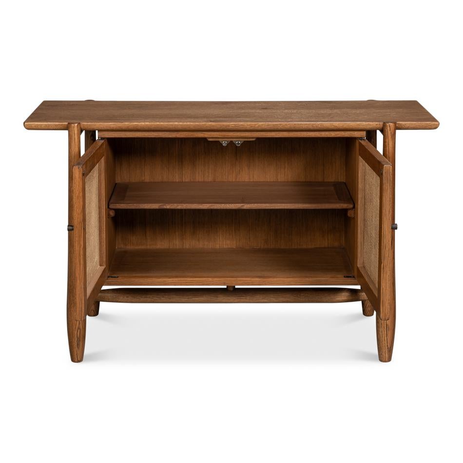 Credenza pequeña de roble de mediados del siglo XX Moderno de mediados de siglo en venta